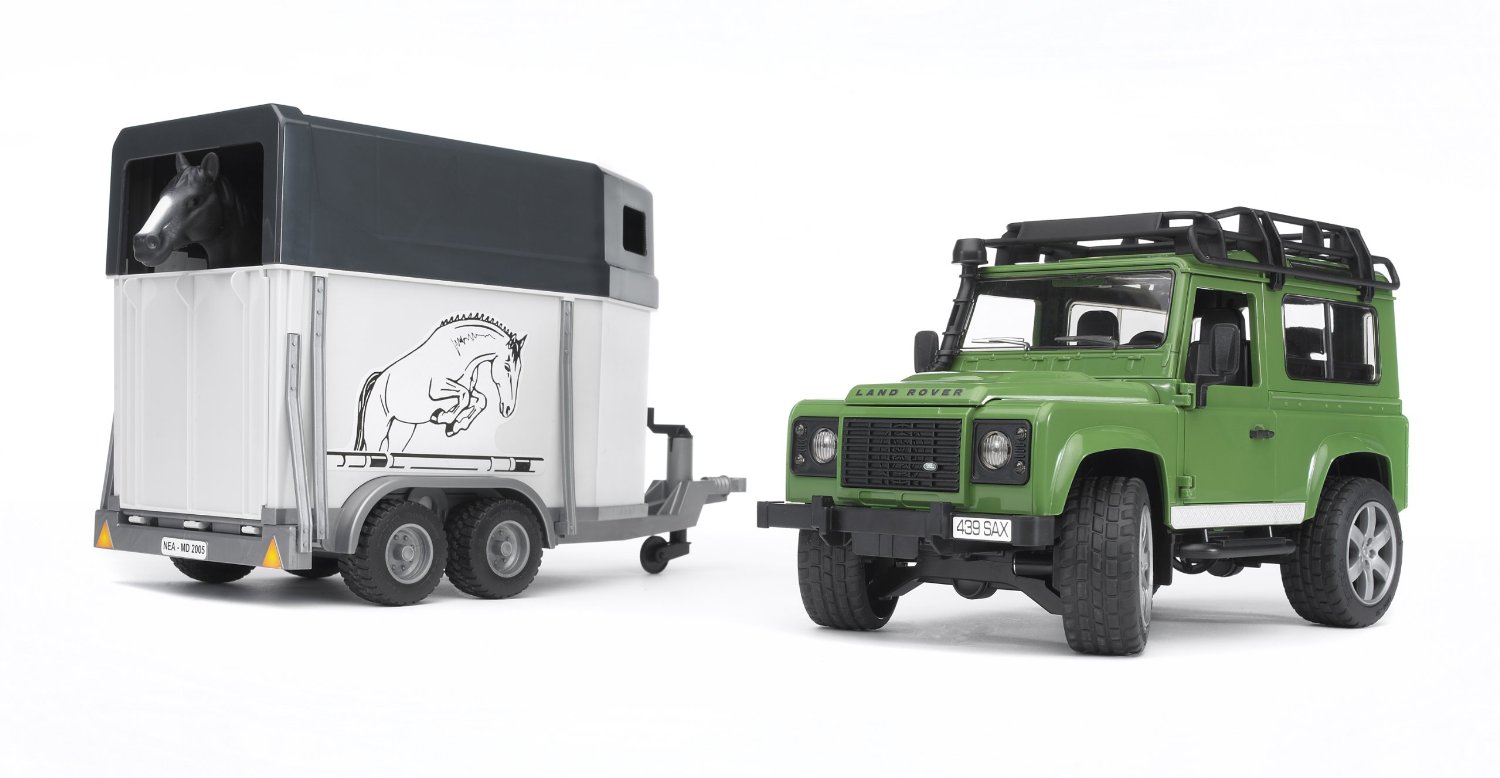 Bruder Land Rover z przyczepą dla