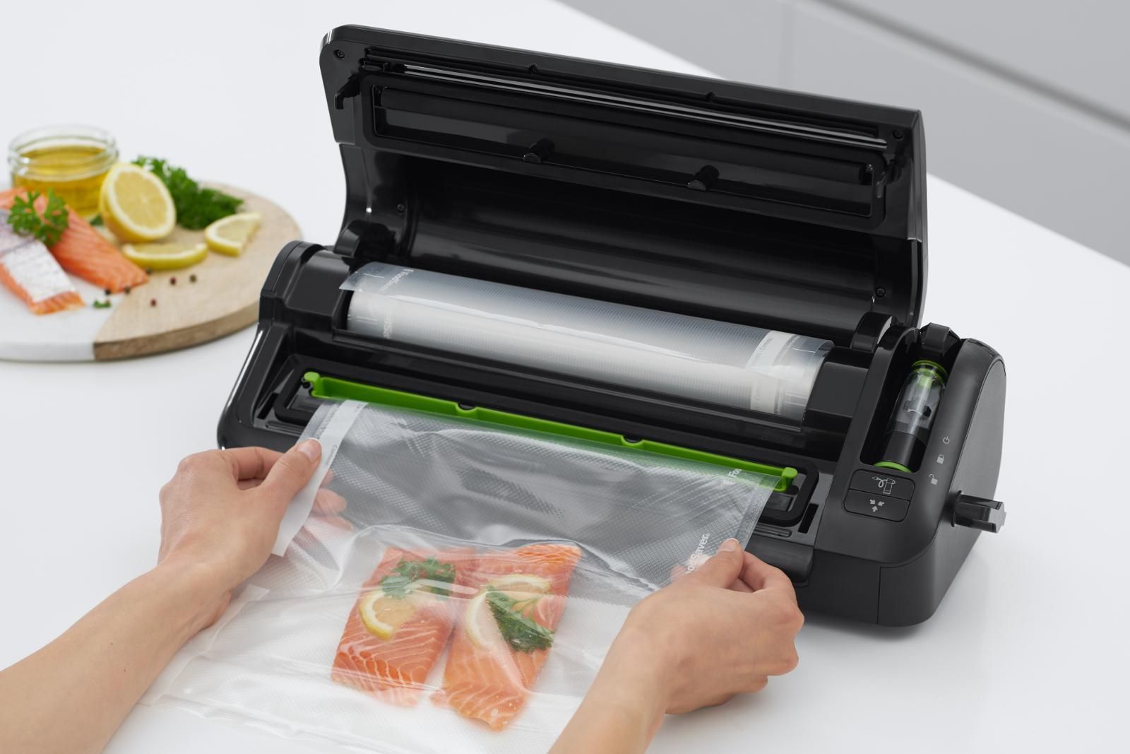 FoodSaver Vacuum sealer FFS017X | FFS017x