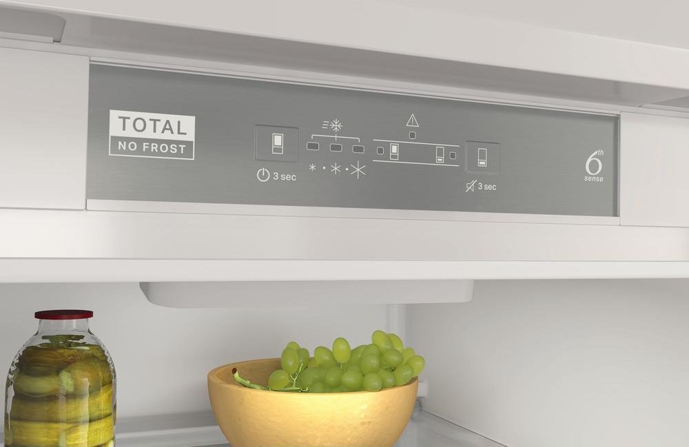 WHIRLPOOL Fridge Freezer WHC18T322 BI |