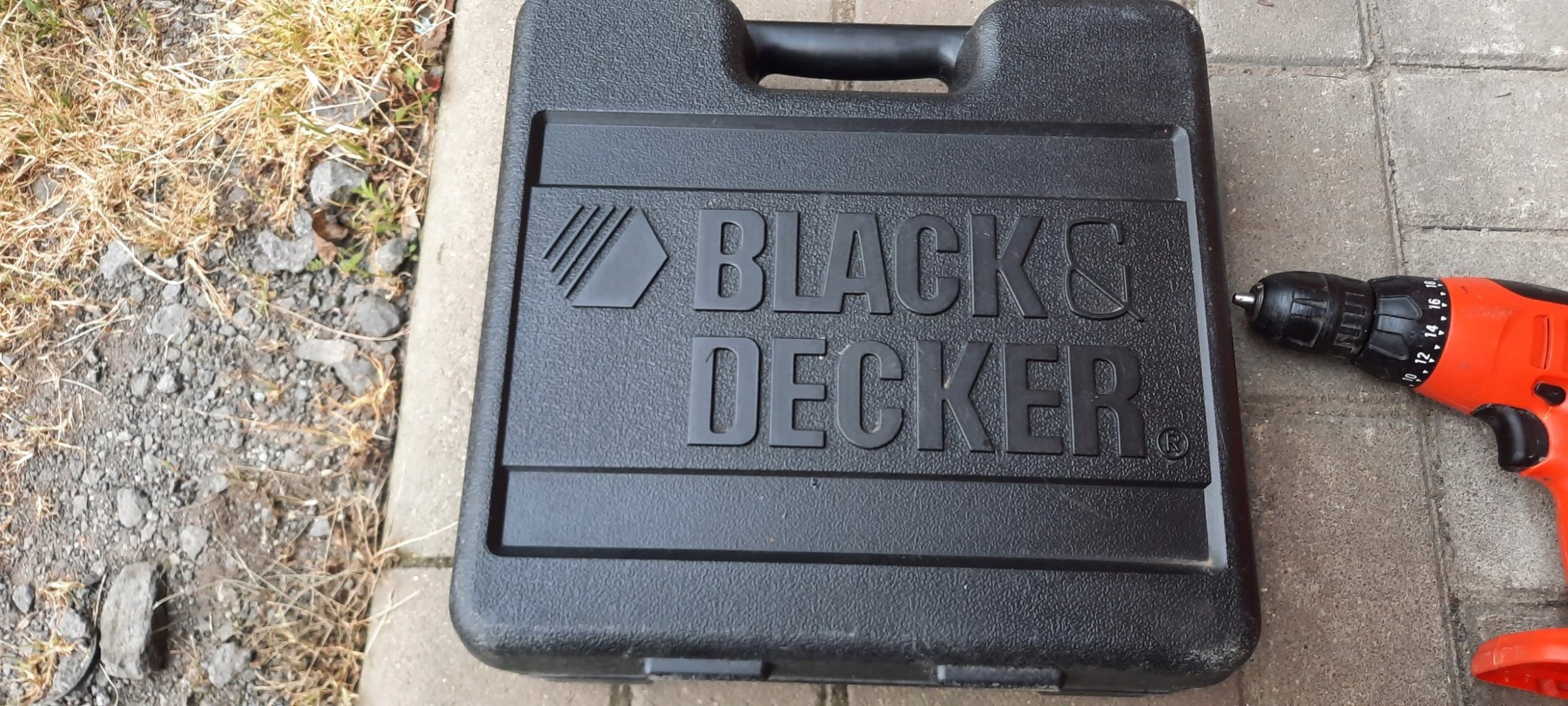 Black&Decker Black+Decker BLACK+DECKER NOŻYCE 3,6V