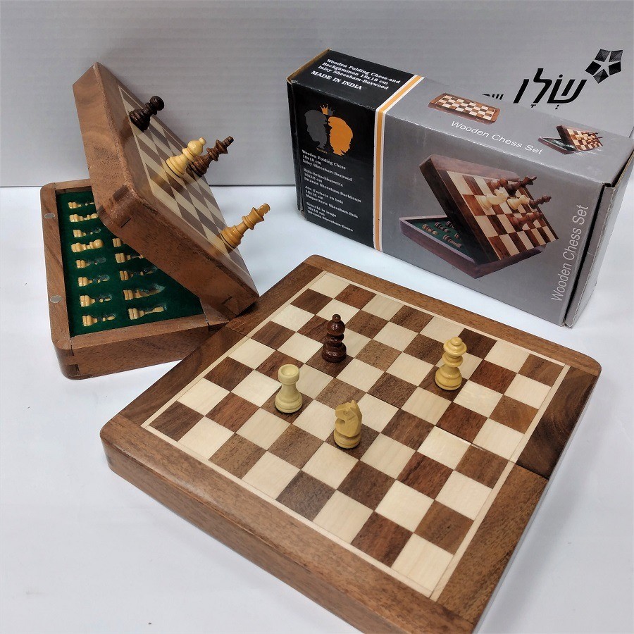 Magnetic Folding 7"x7" Travel Chess
