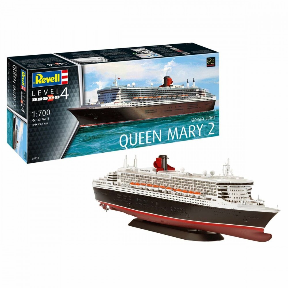 Revell Plastic model ship Queen Mary