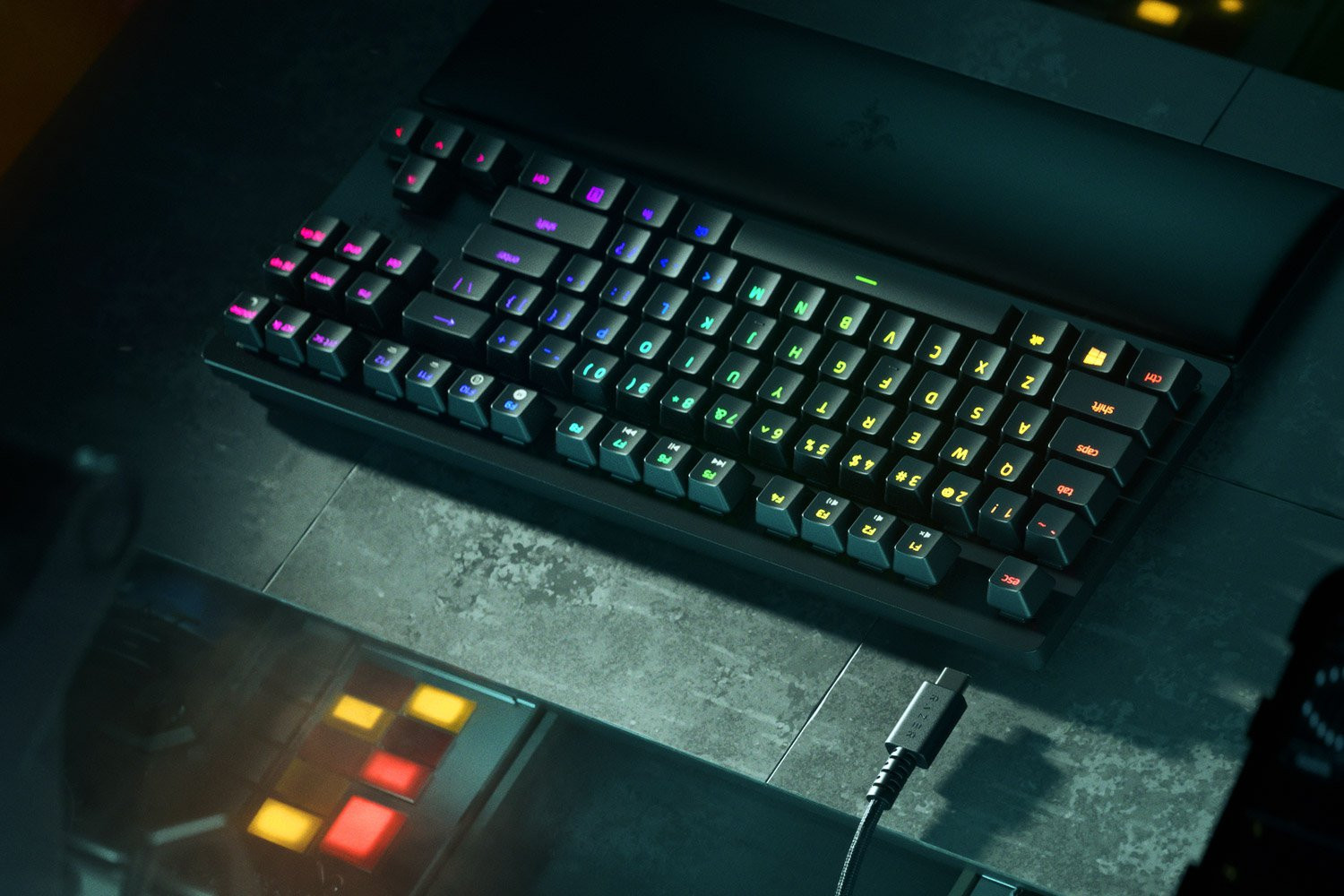 Razer keyboard Huntsman V2 Tenkeyless Purple