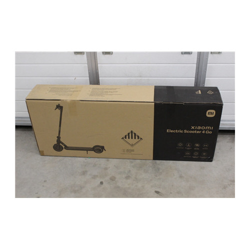 SALE OUT. Xiaomi Electric Scooter 4