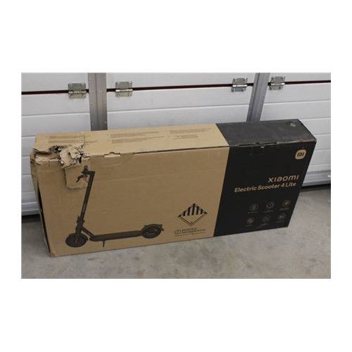 SALE OUT. Xiaomi Electric Scooter 4