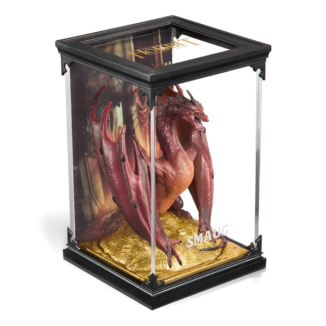 The Noble Collection France Smaug Diorama